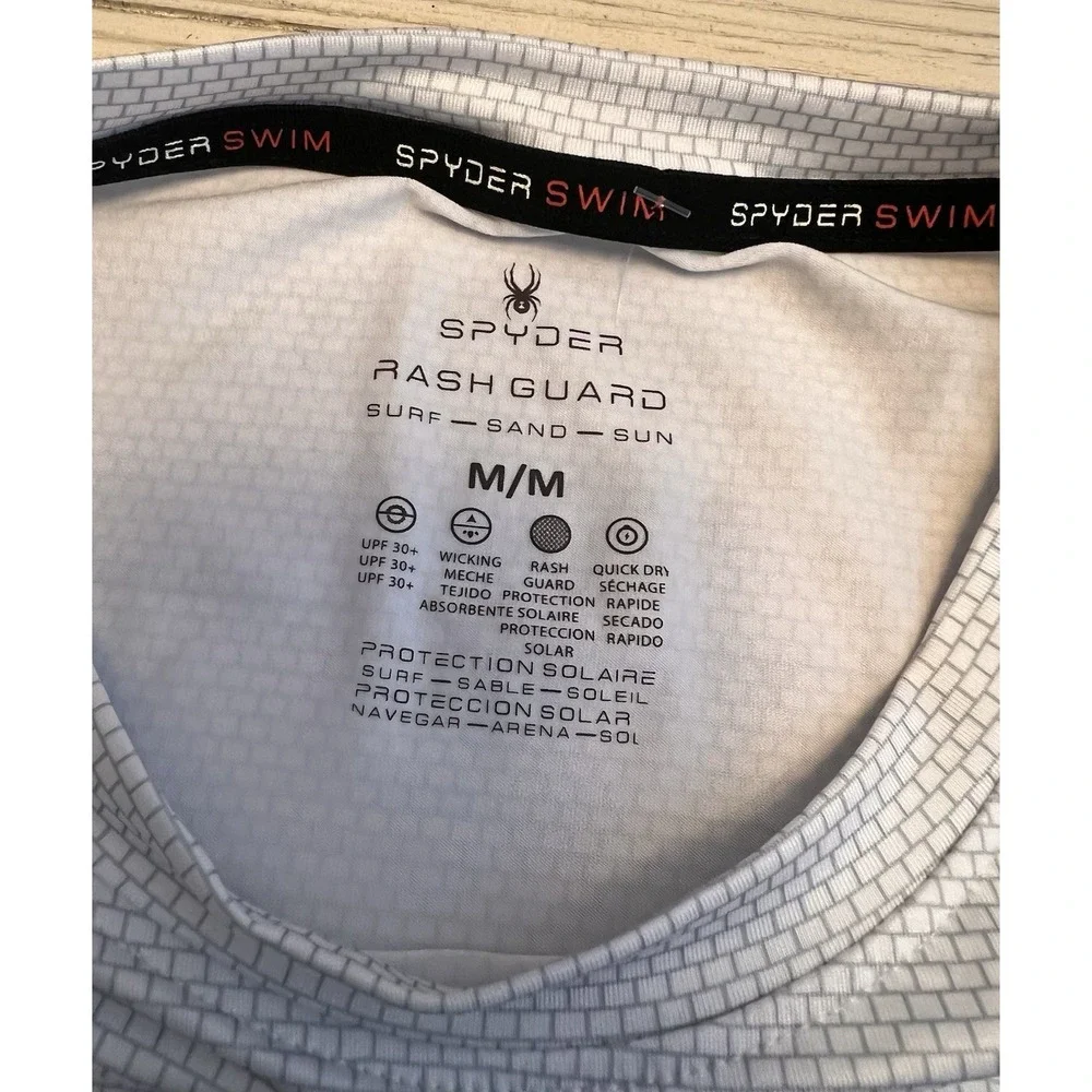 NWT Spyder Swim Men's Breathable, Quick Dry Rash Guard. UPF 30+, White. Sz M‎